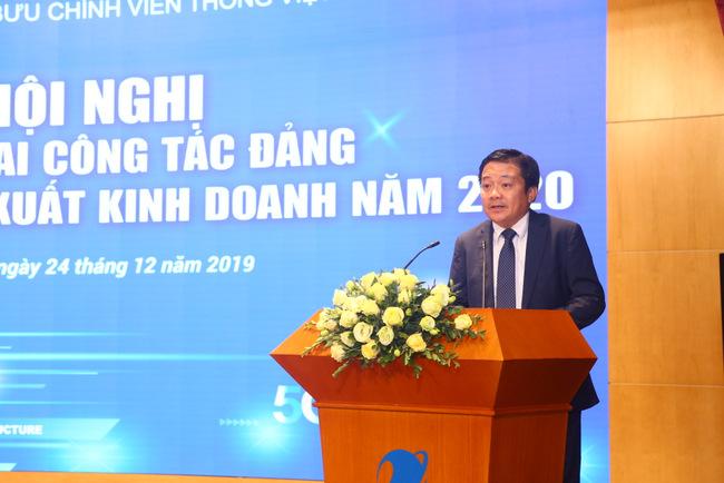 Phó Tổng Giám đốc Tập đoàn Huỳnh Quang Liêm: "Trong bối cảnh dịch vụ viễn thông truyền thống suy giảm rất mạnh, nhưng VNPT vẫn đạt được kết quả kinh doanh tốt, đó là một nỗ lực rất lớn".
