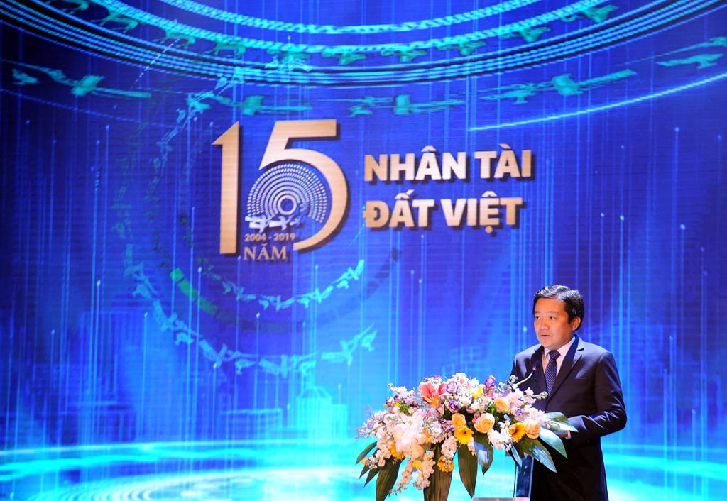 Phó TGĐ Tập đoàn Huỳnh Quang Liêm phát động Giải thưởng Nhân tài Đất Việt 2020