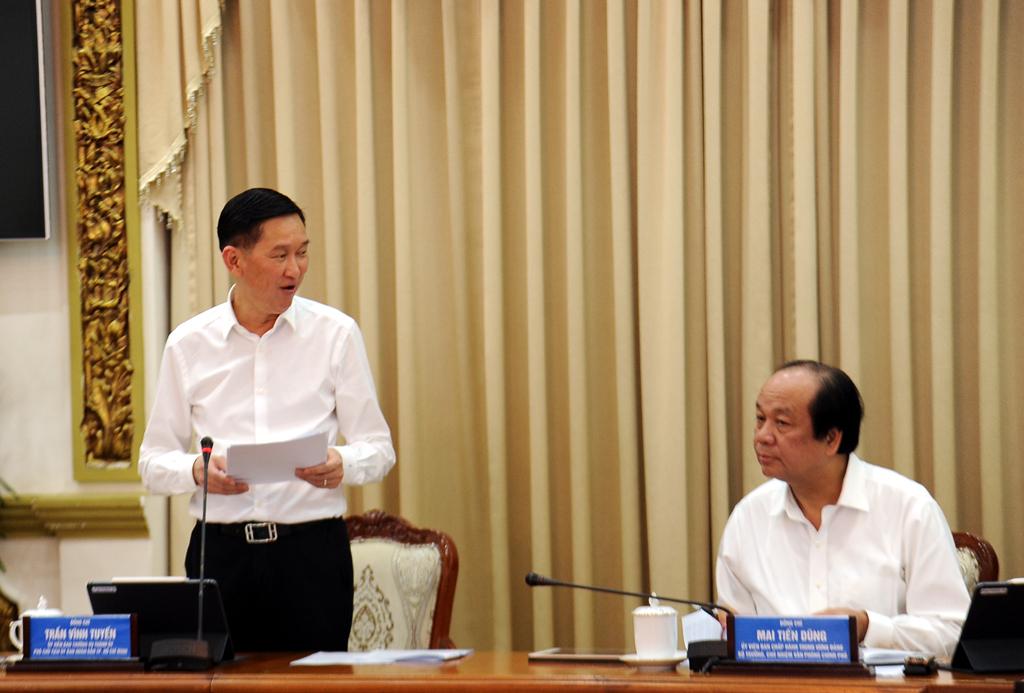 Phó Chủ tịch UBND Tp.HCM Trần Vĩnh Tuyến phát biểu tại hội nghị