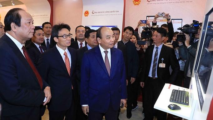 Thủ tướng Nguyễn Xuân Phúc nhấn mạnh, Cổng DVCQG là một trong những hợp phần quan trọng trong việc xây dựng Chính phủ điện tử