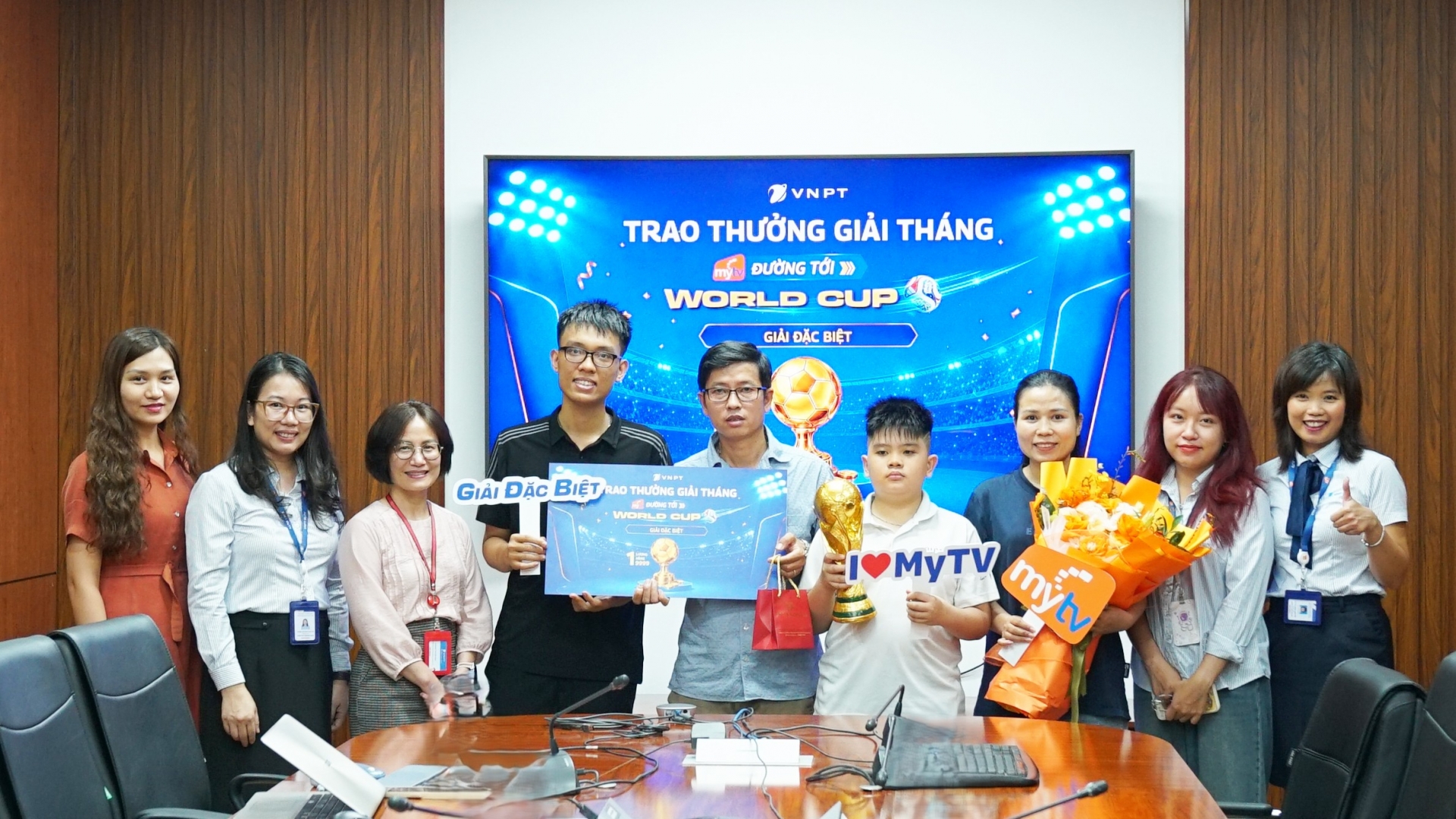 MyTV trao giải Đặc biệt chương trình khuyến mại “Đường tới World Cup”