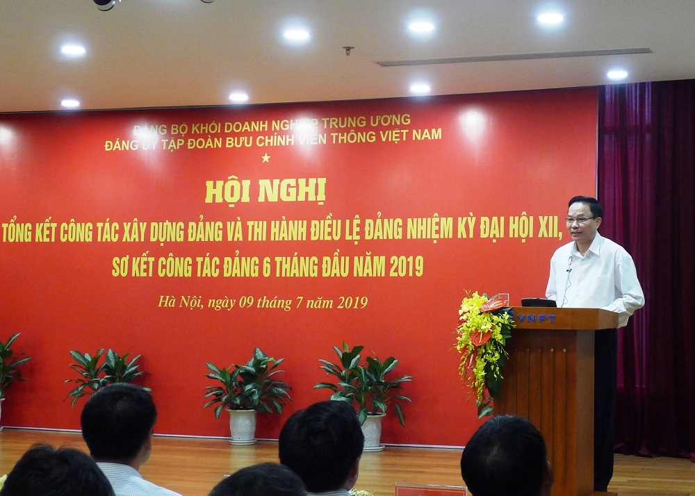 Phó Bí thư Đảng ủy Khối Doanh nghiệp Trung ương Lê Văn Châu phát biểu chỉ đạo